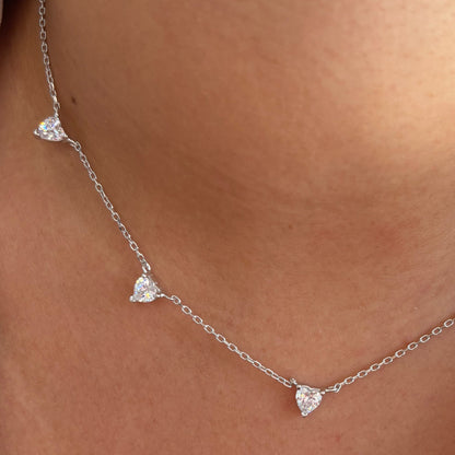 925 Ayar Gümüş Zirkon Taşlı Kalpli Choker Kolye